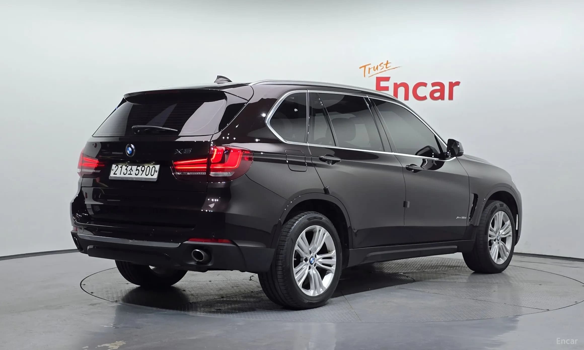 X5 (F15)