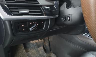 X5 (F15)