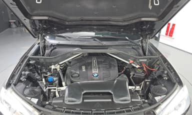 X5 (F15)