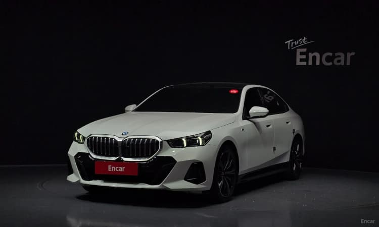 5 Series (G60)