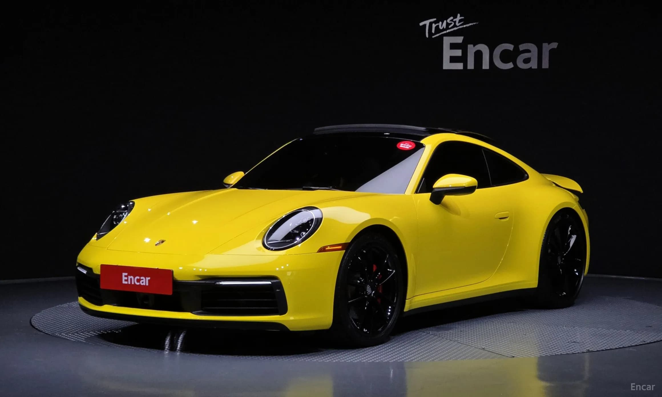 911 (992)