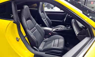 911 (992)