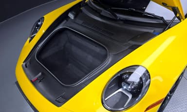 911 (992)