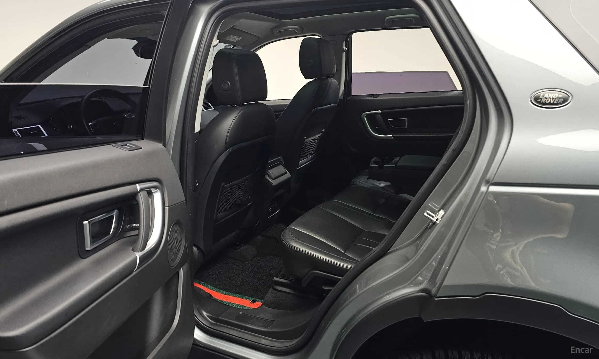 Discovery Sports