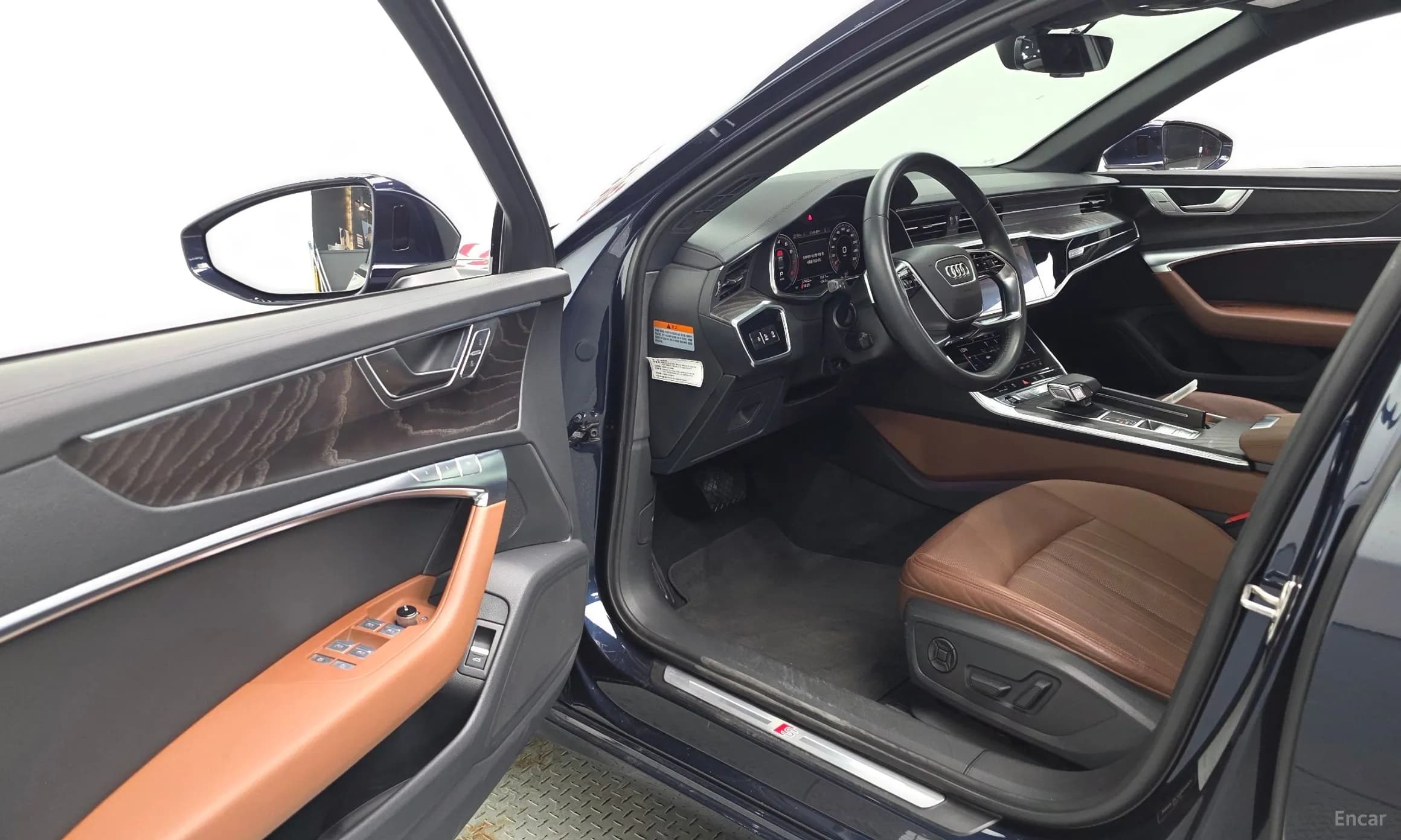 A6 (C8)
