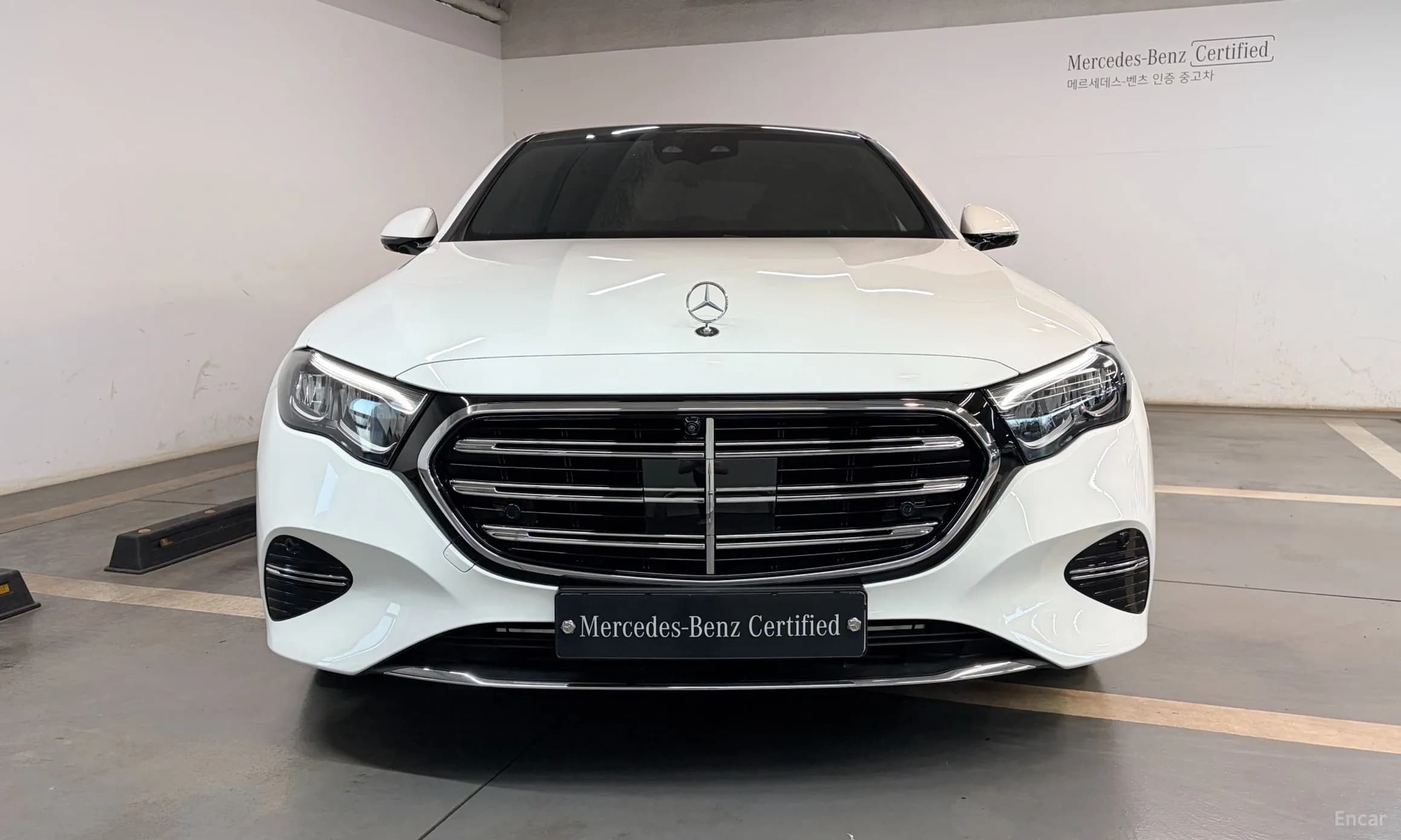 E-Class W214
