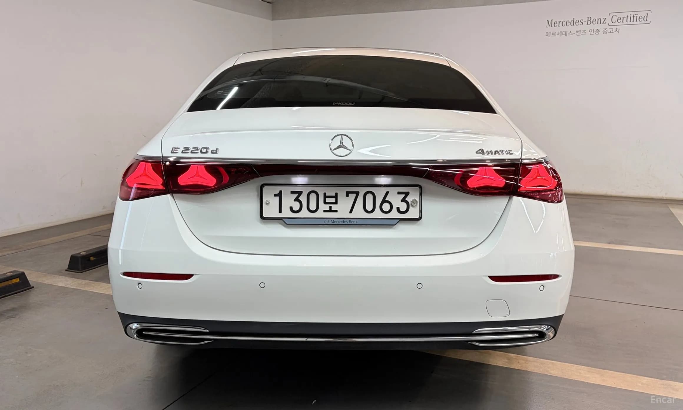 E-Class W214
