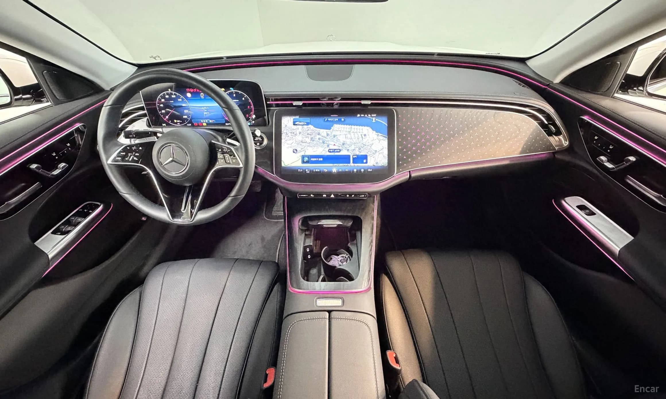 E-Class W214