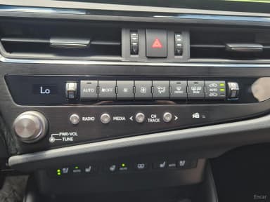 ES300h 7th Generation
