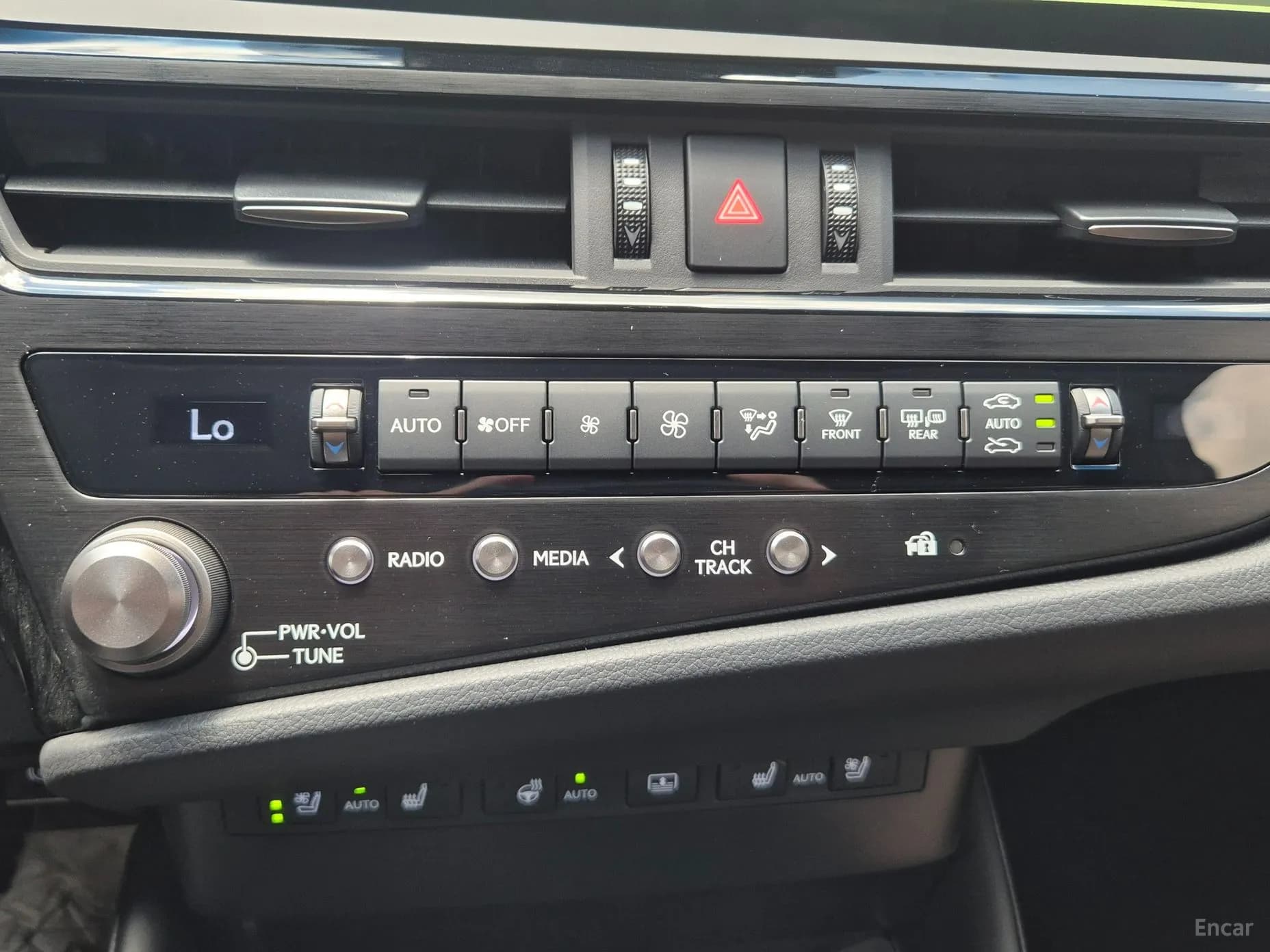 ES300h 7th Generation