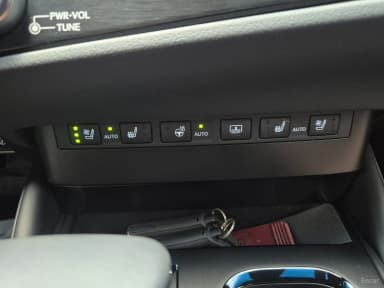 ES300h 7th Generation