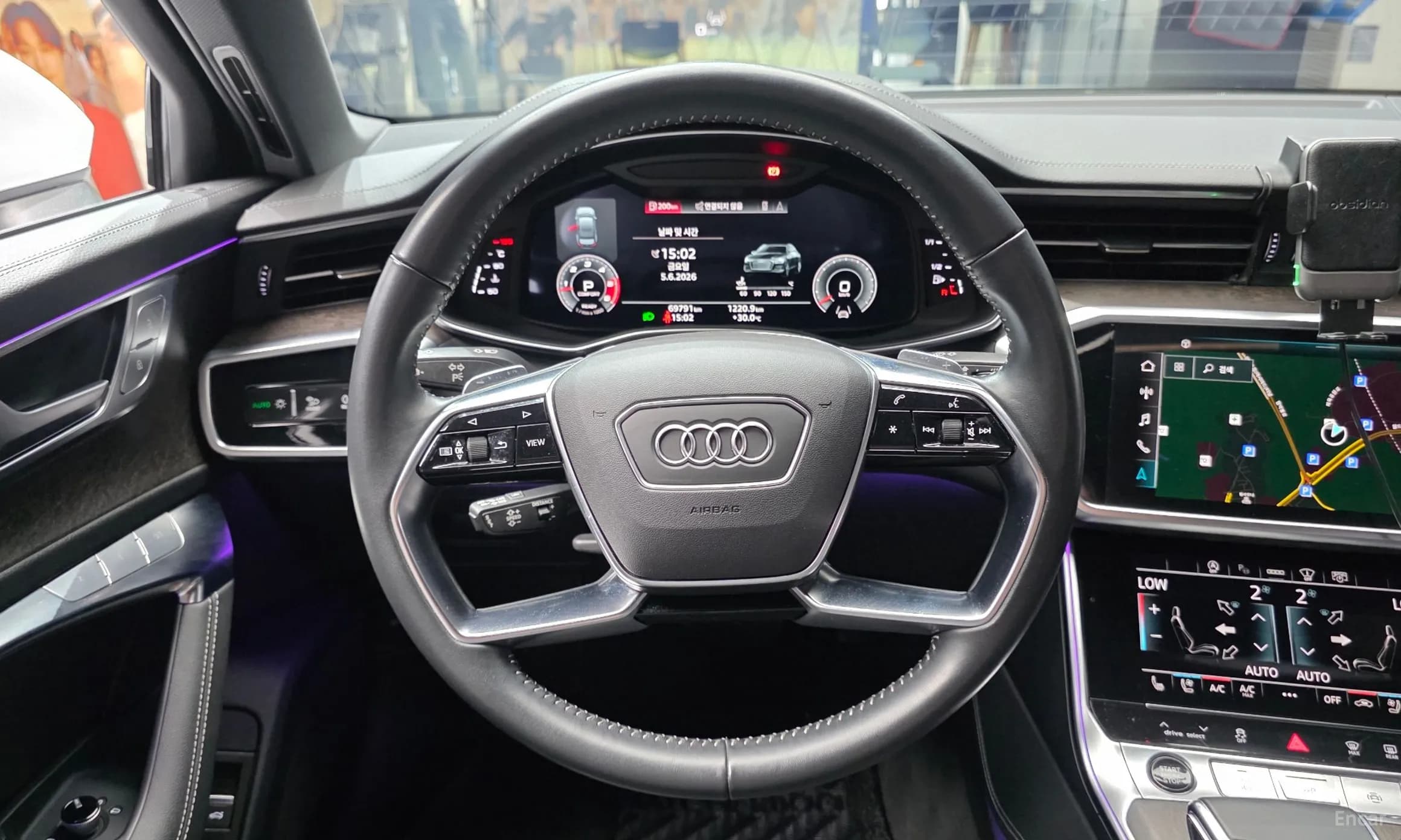 A6 (C8)