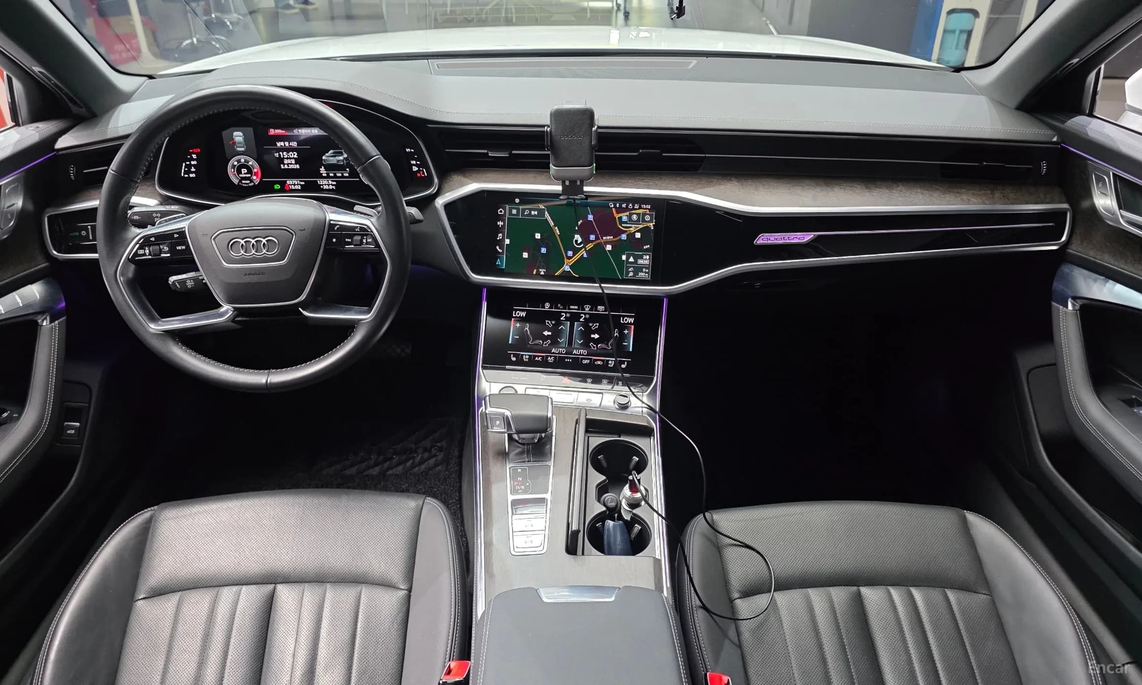 A6 (C8)