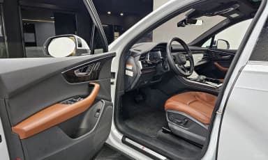 Q7 (4M)
