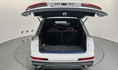 Q7 (4M)