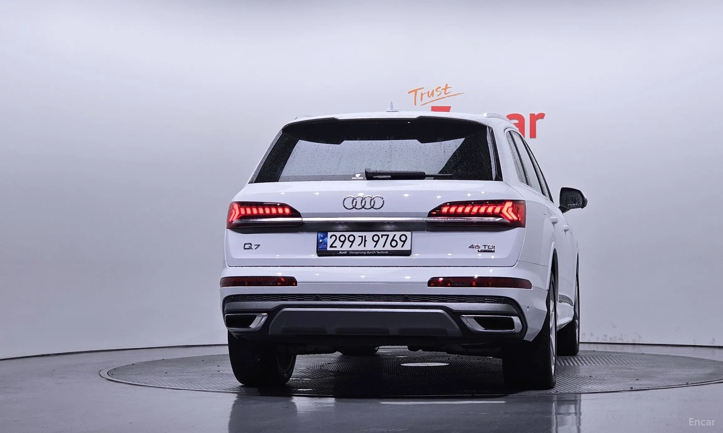 Q7 (4M)