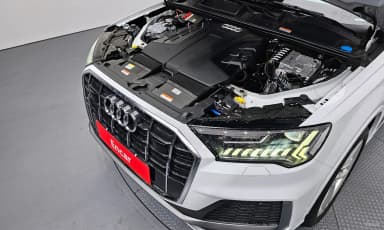 Q7 (4M)