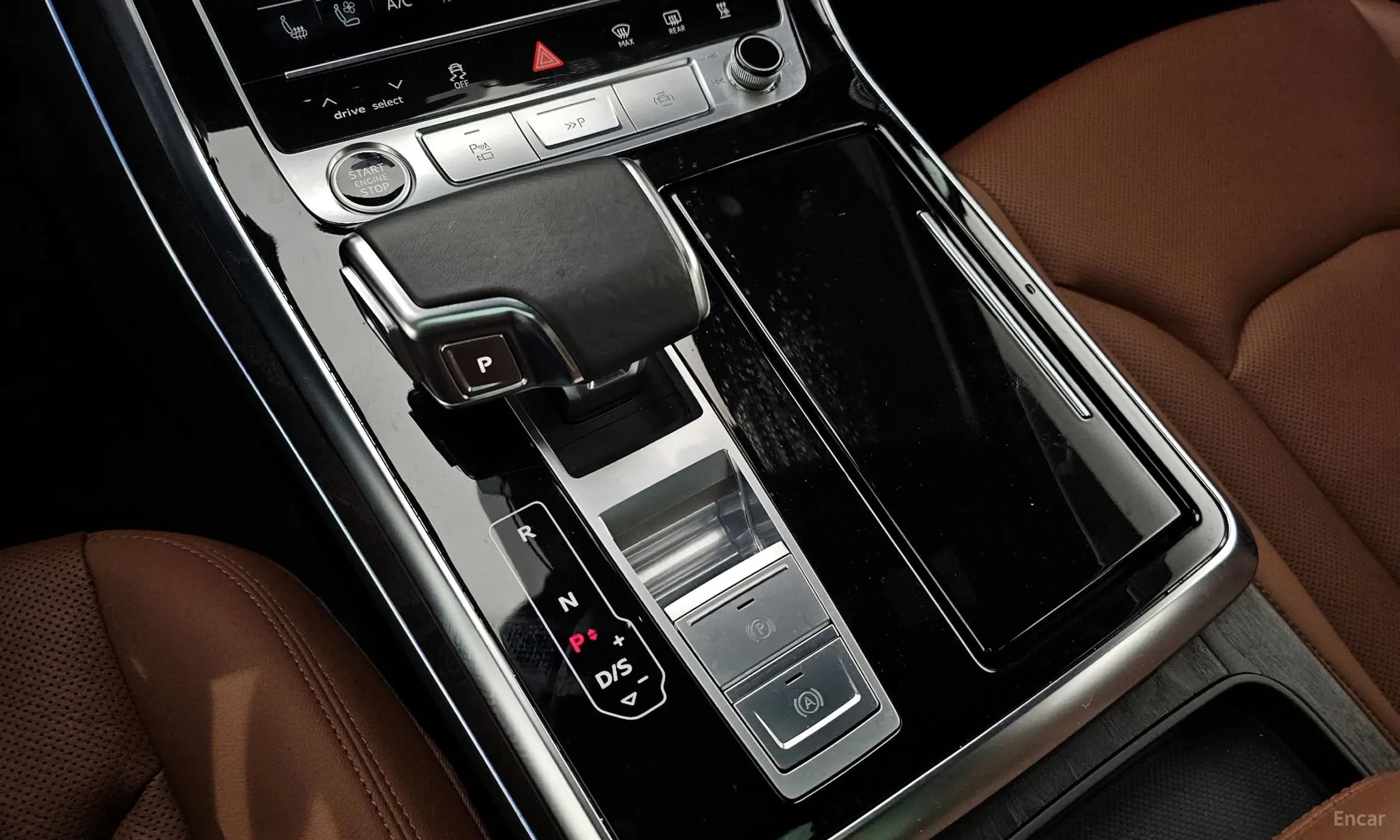 Q7 (4M)