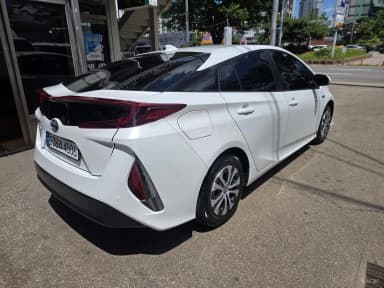 Prius Prime