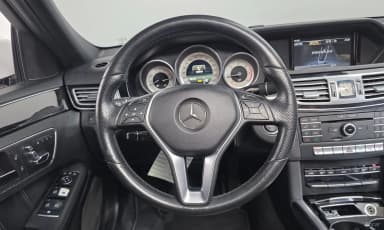 E-Class W212