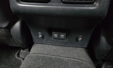 Camry (XV70)