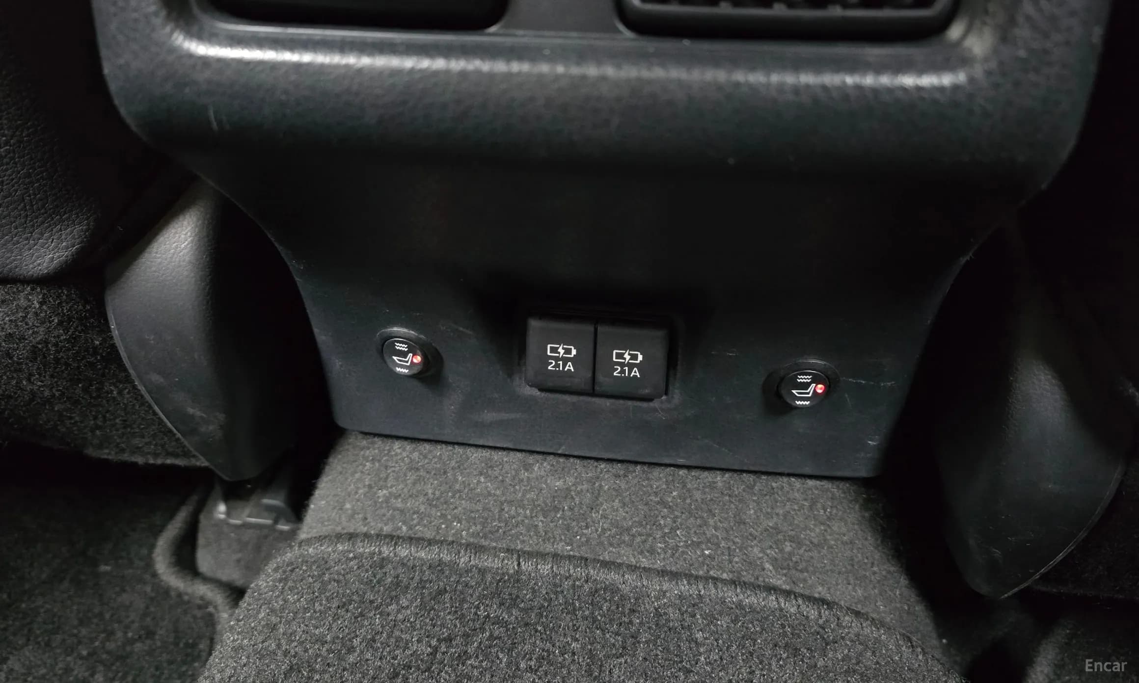 Camry (XV70)