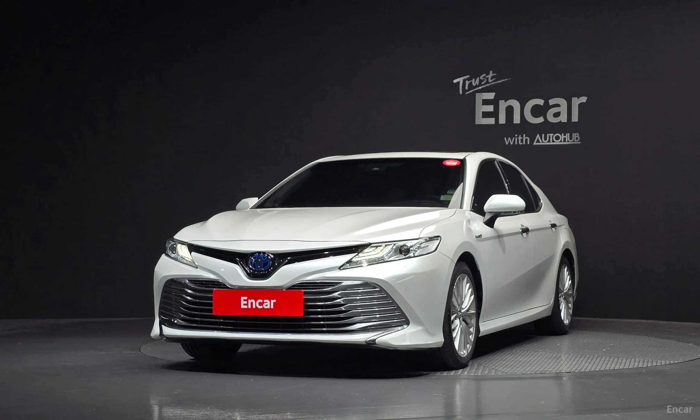 Camry (XV70)