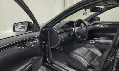 S-Class W221