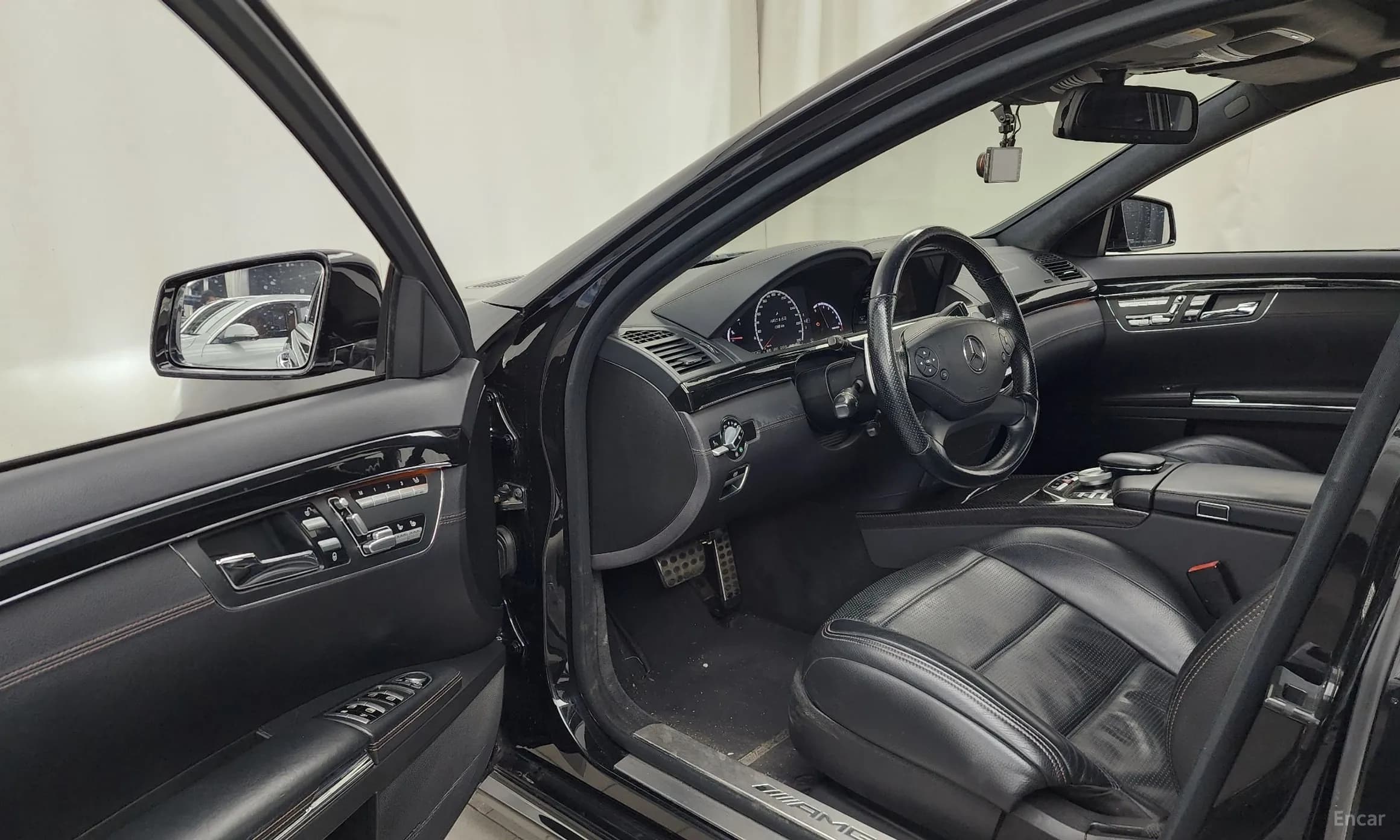 S-Class W221