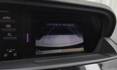 S-Class W221