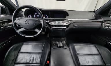 S-Class W221