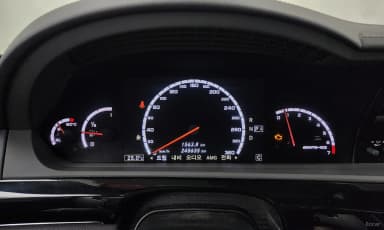 S-Class W221