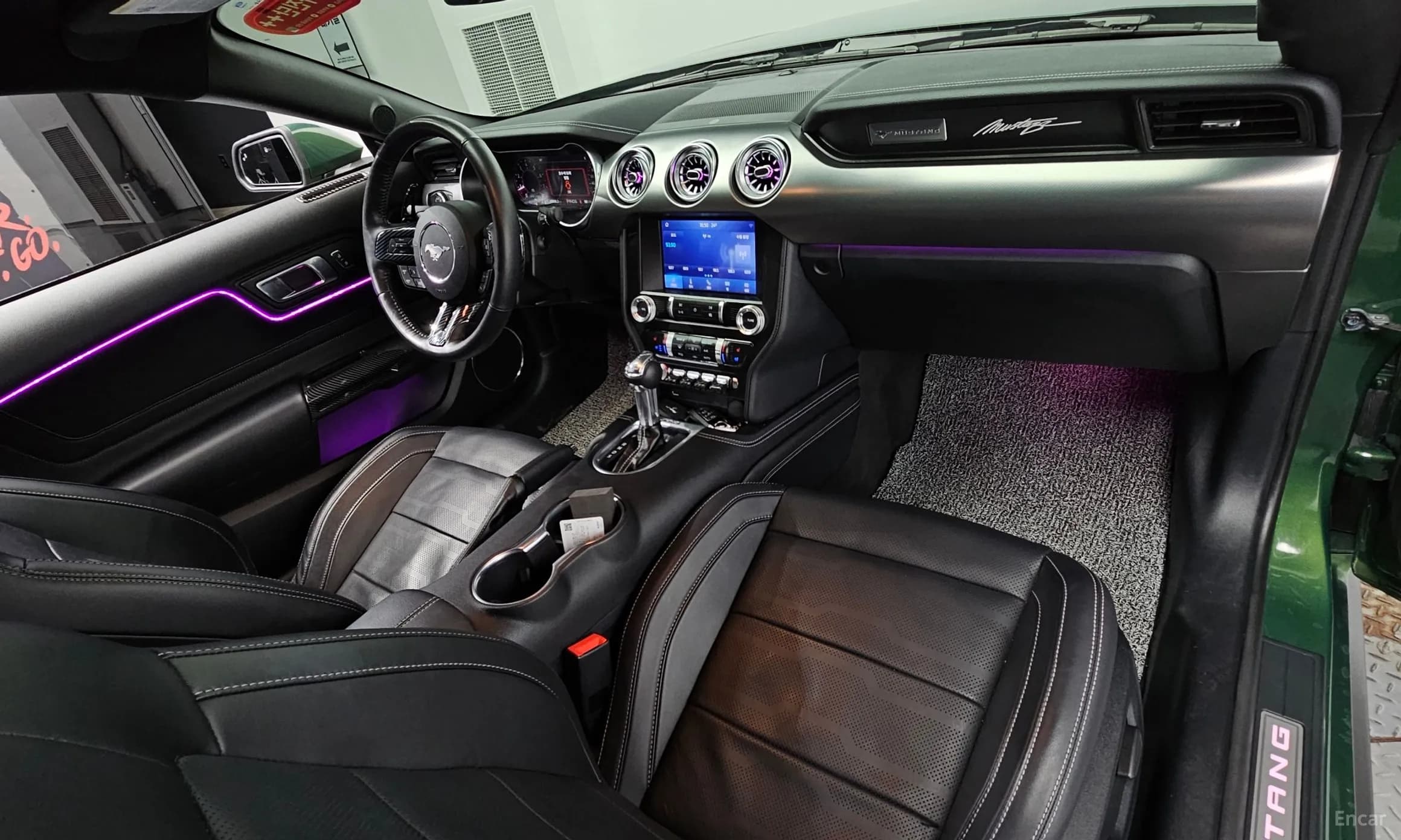 Mustang