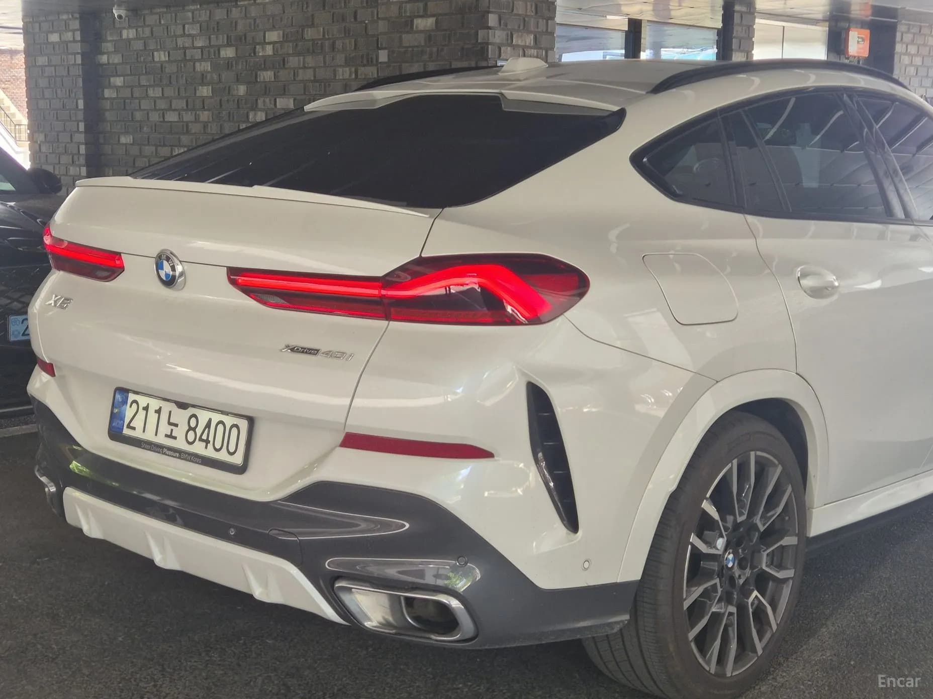 X6 (G06)