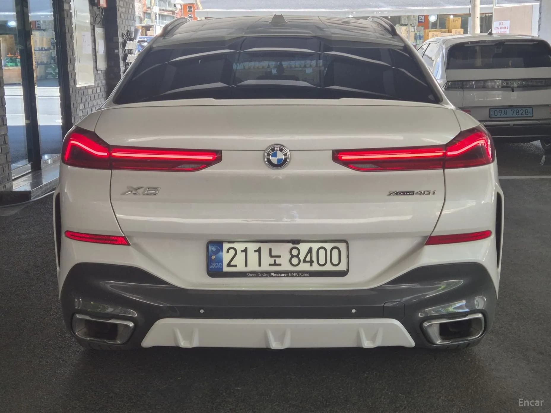 X6 (G06)