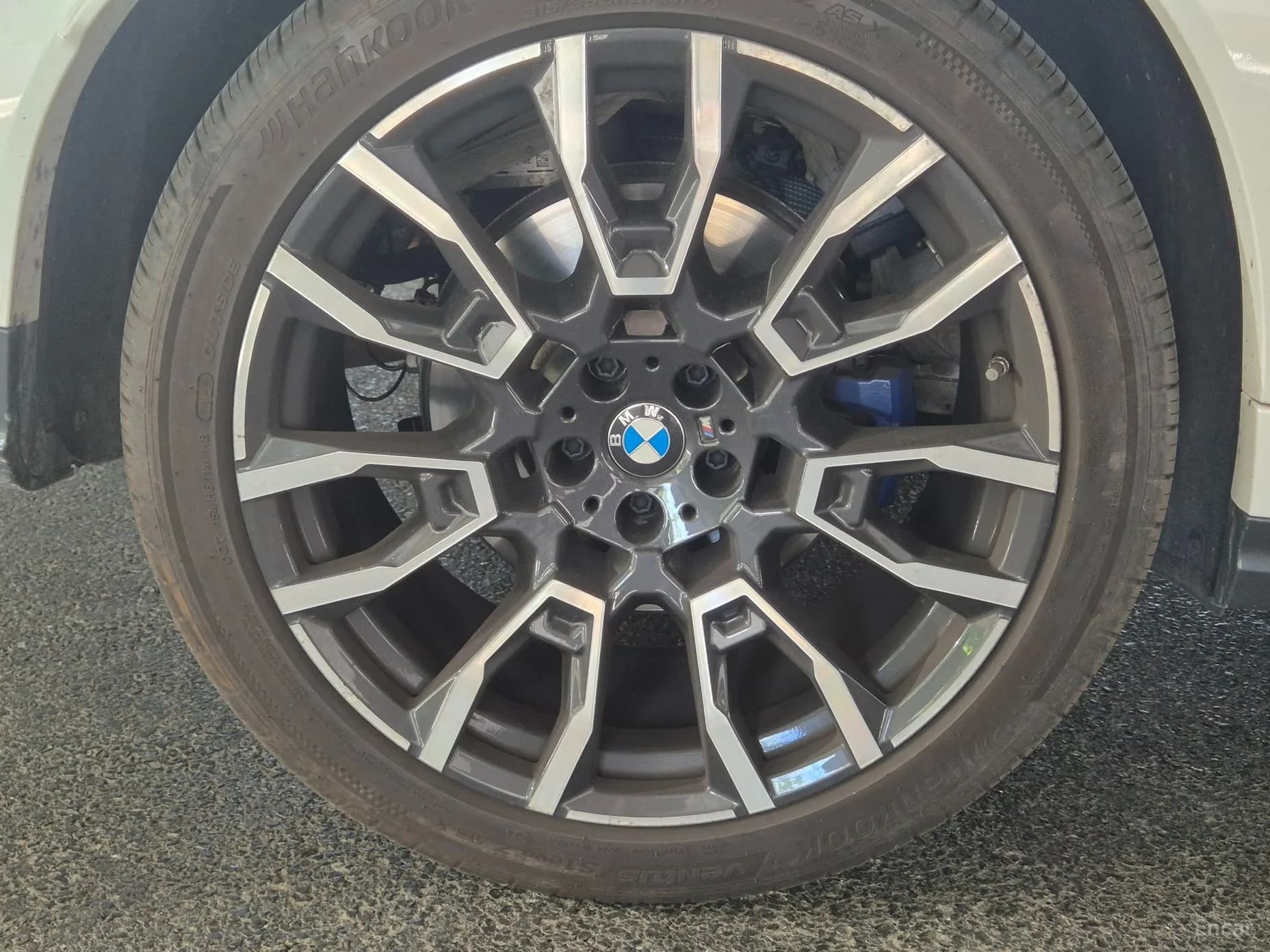 X6 (G06)