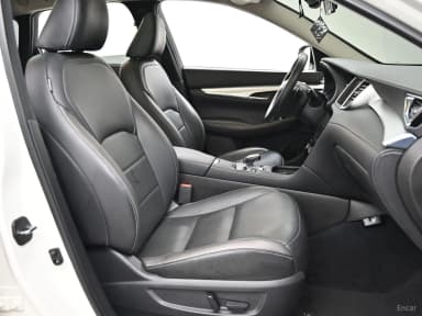 QX50 (P71A)