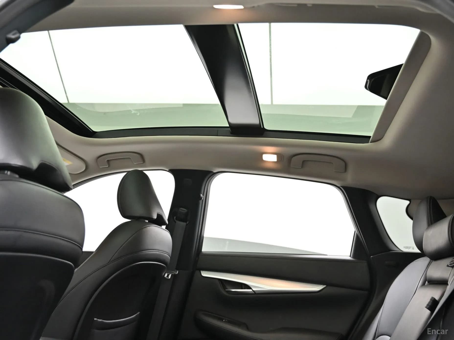 QX50 (P71A)