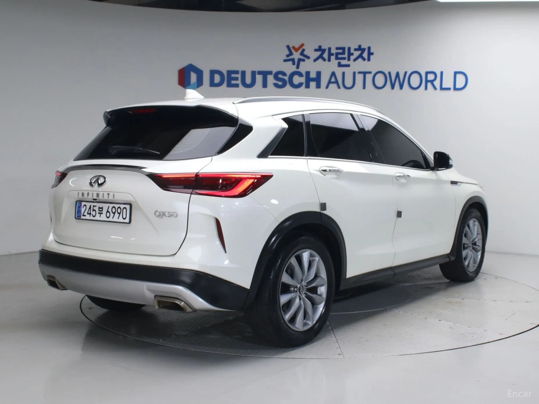QX50 (P71A)