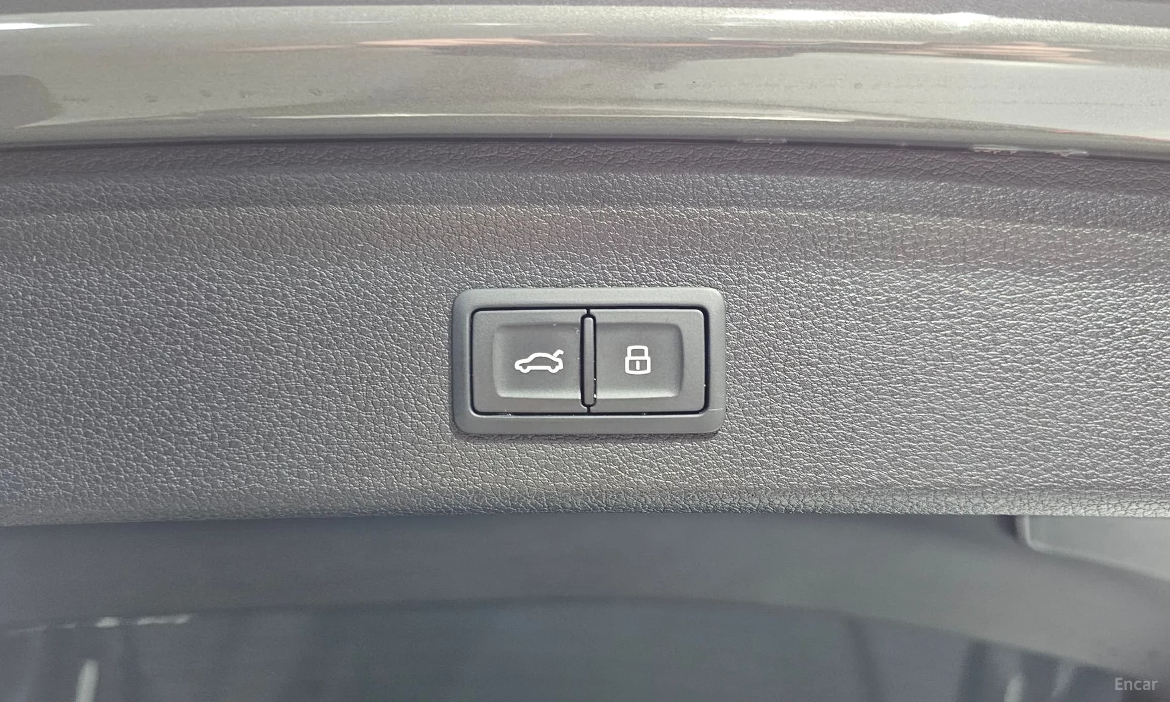 Q3 (F3)
