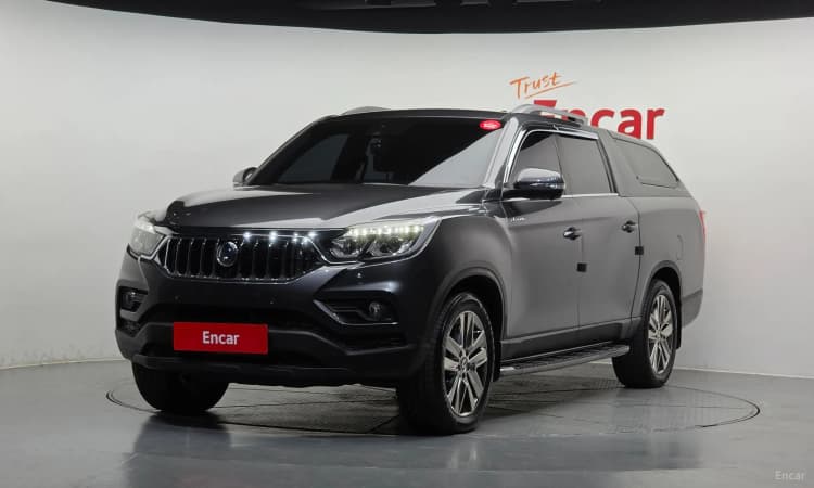 Rexton Sports Khan