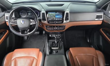 Rexton Sports Khan