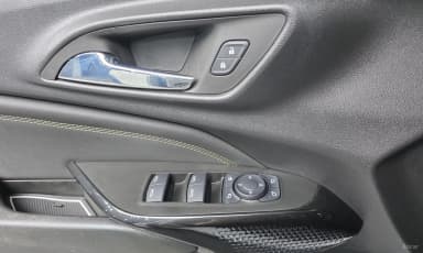 Trax Crossover