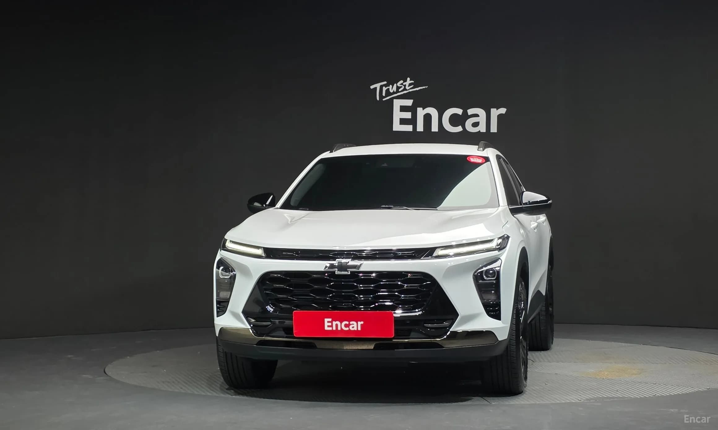 Trax Crossover
