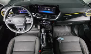Trax Crossover