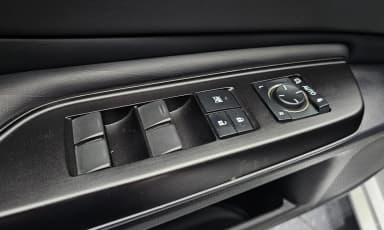 ES300h 7th Generation
