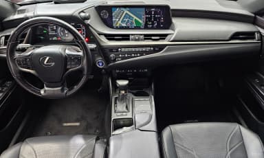 ES300h 7th Generation