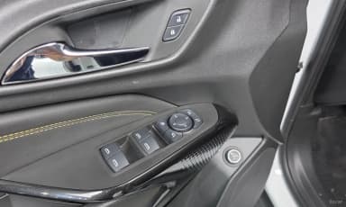 Trax Crossover