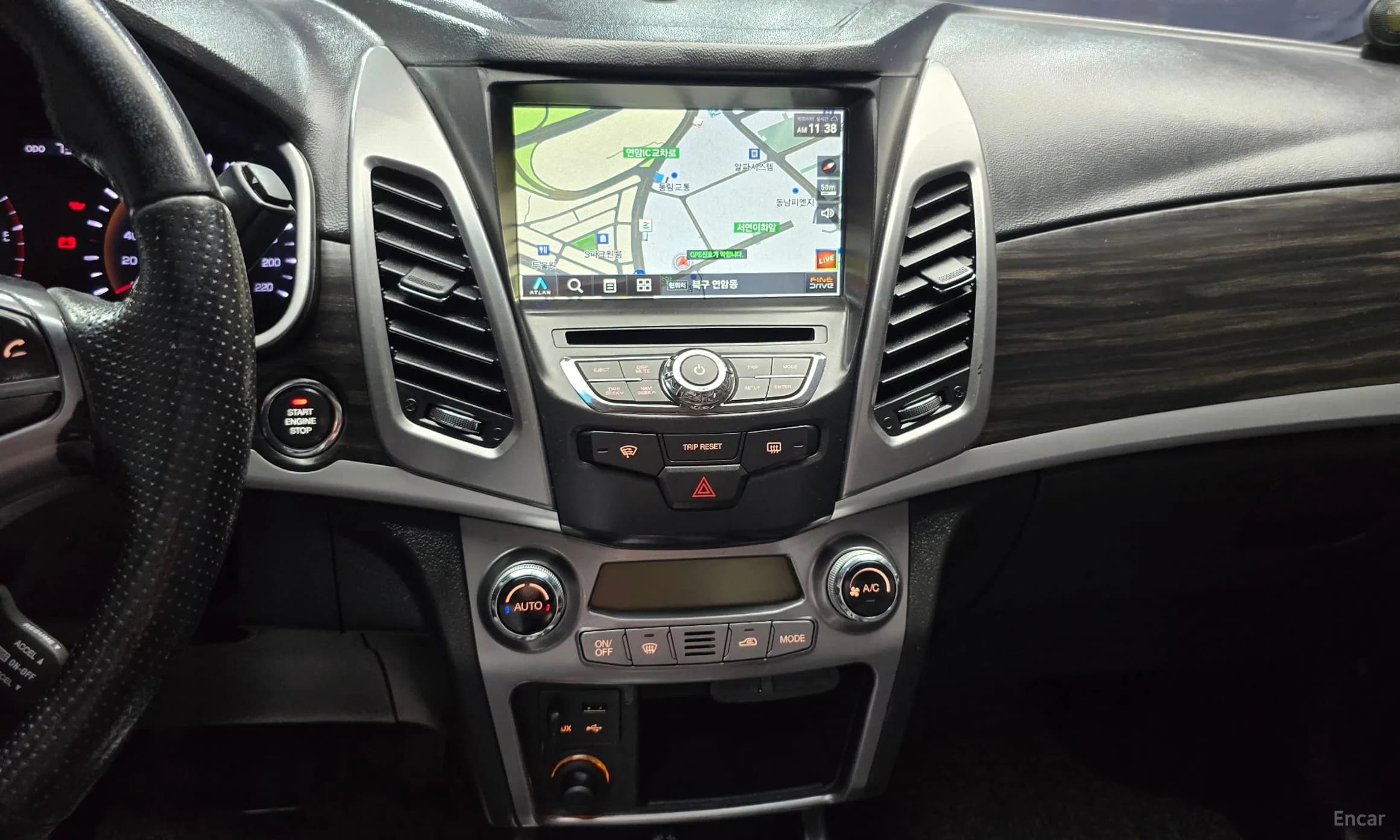 Korando C