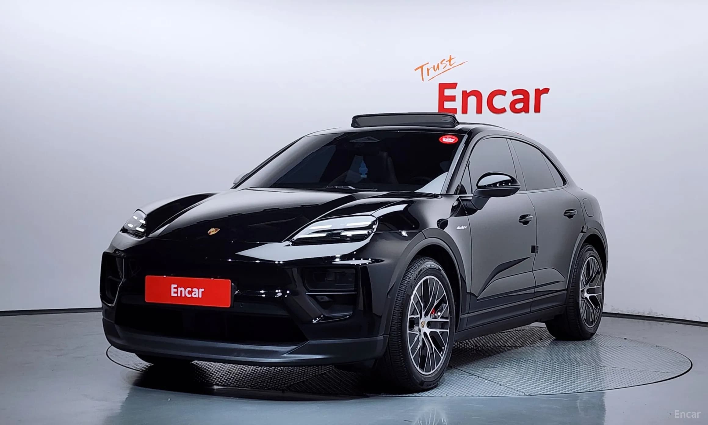 Macan EV